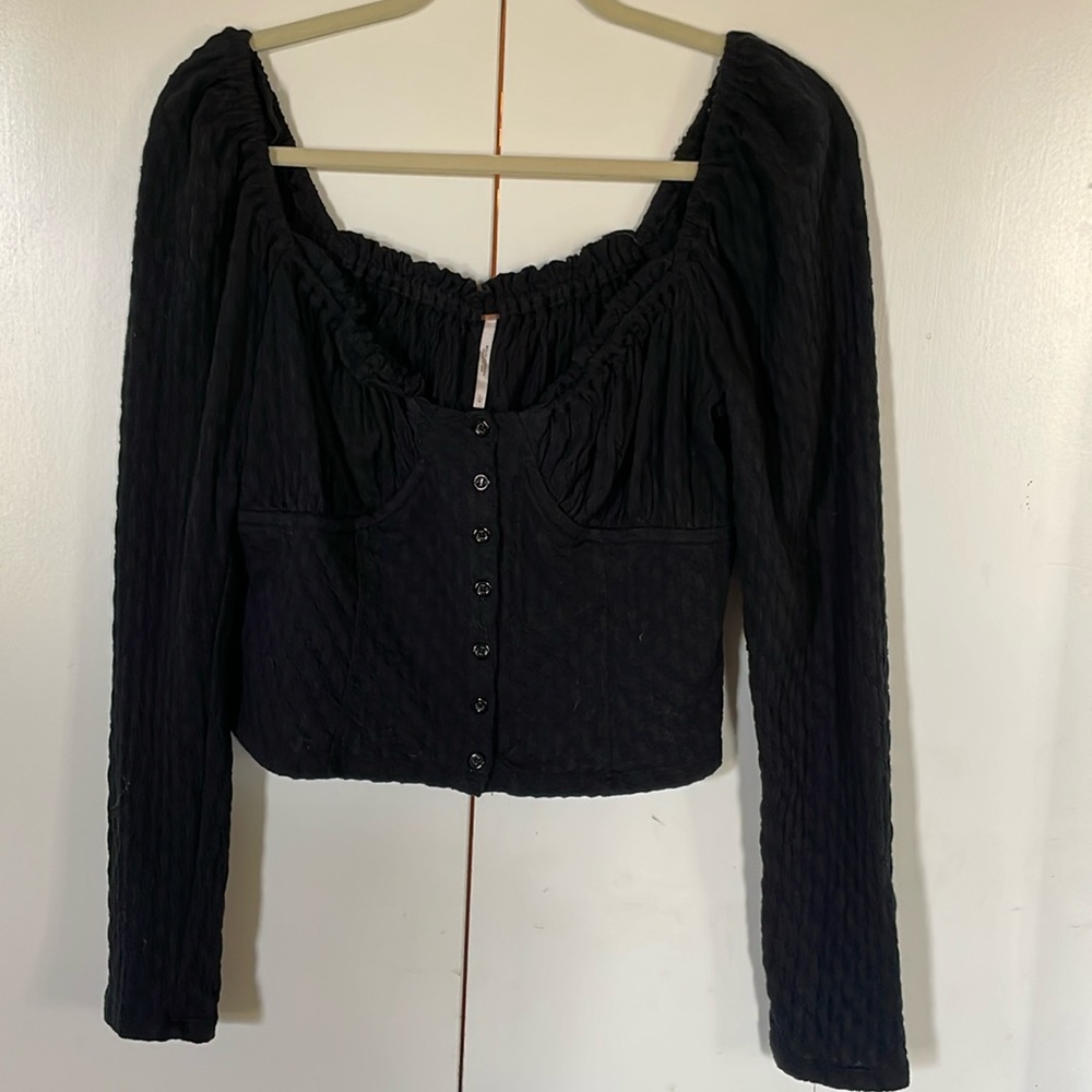 free people long sleeve crop top black large